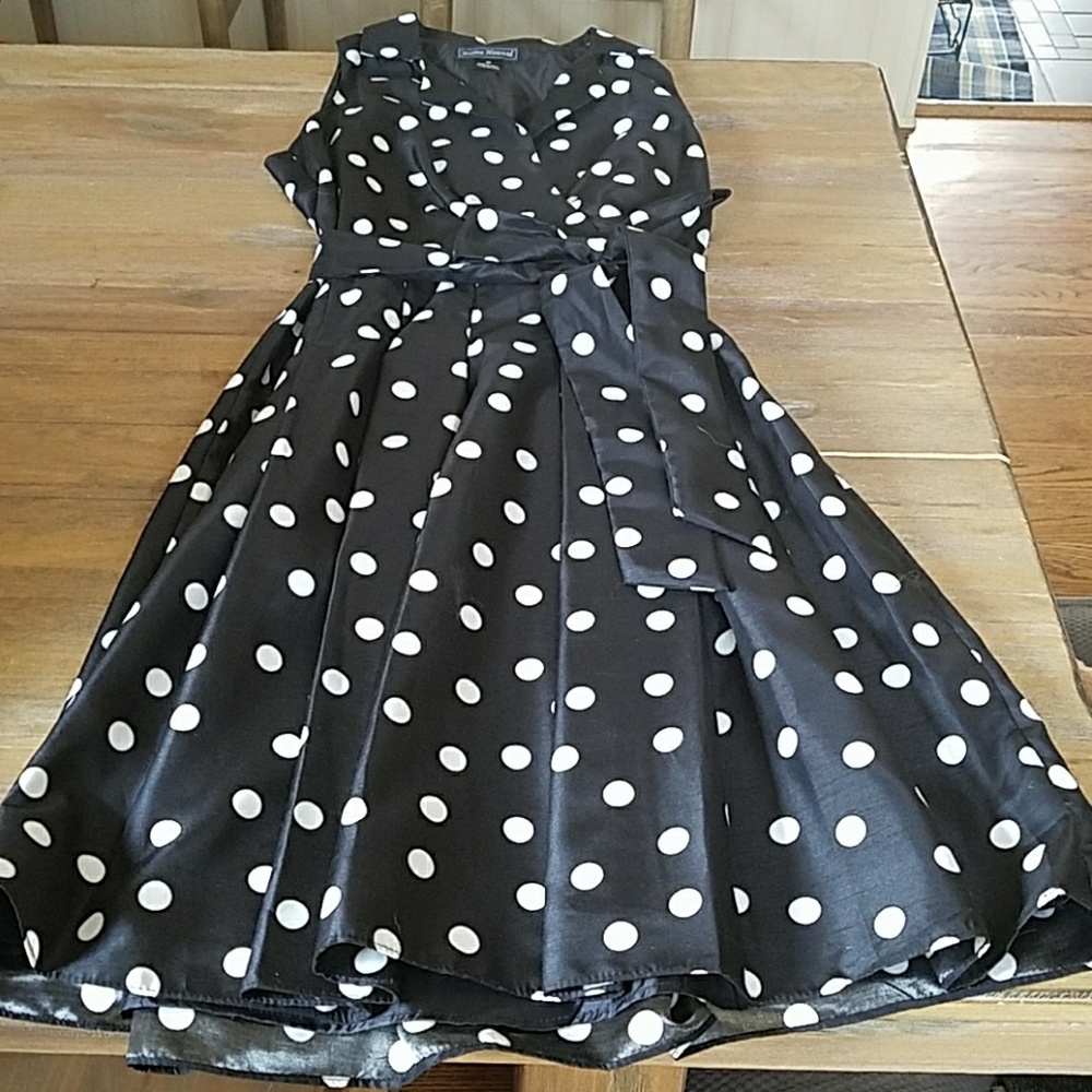 Jessica Howard dress